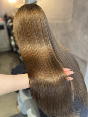 《鈴木茉奈》オリーブブラウン/透明感カラー/艶髪