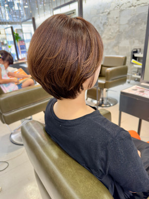 大人ショートボブ