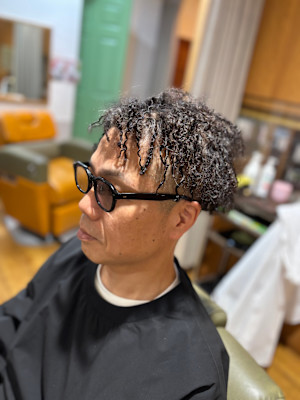 ハリガネパーマスタイル