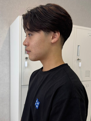 ブルーブラック　フェザーパーマ　サーフカール　センターパート