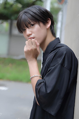 ナチュラルブラック