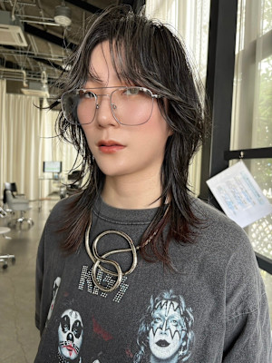 顔まわりレイヤー/ウルフヘア