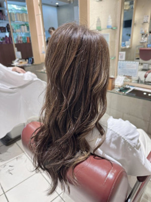 ゆる巻きハイライトカラー