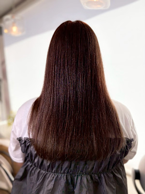 イルミナカラーでツヤストレート