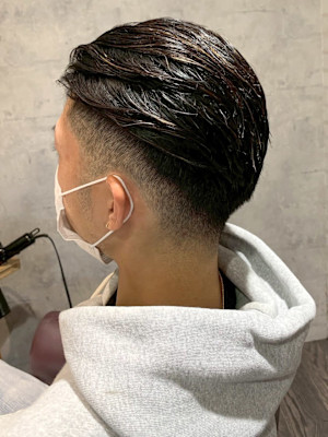 後ろ流しツーブロック