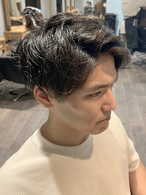 アップバングショート