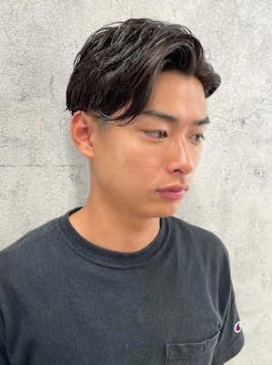 爽やかアップバングショート