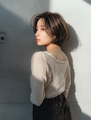 素髪感が映える柔らかナチュラルボブ　