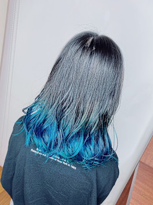 ブルーグラデーションカラー