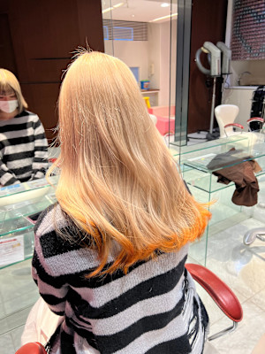 ゆるかわベージュ×毛先オレンジ