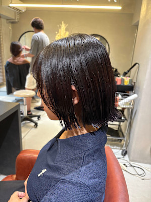 切りっぱなしボブ