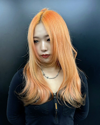 オレンジカラー　デザインカラー　ハイトーン　表参道/原宿