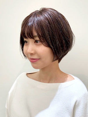 大人ショートボブ