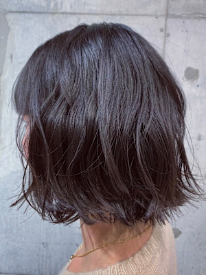 ふわふわ巻きボブ