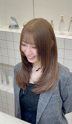 《花屋併設》中明度ベージュ