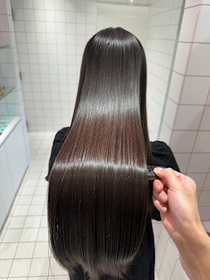 Lond luce髪質改善縮毛矯正