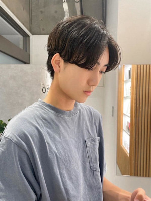 （takumi）センターパート/メンズカット