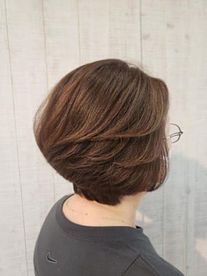 大人のレイヤーボブ