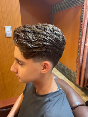 テーパーフェード　理容室