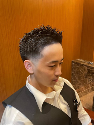 スキンフェード　理容室