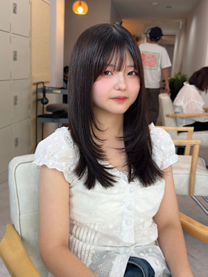 ★夏韓国ヘアレイヤーカット前髪顔周りくびれヘア