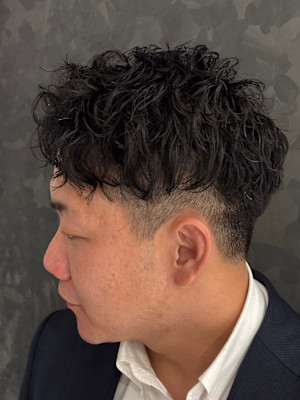 軽め少し短めベースに無造作ツイスパ🌀