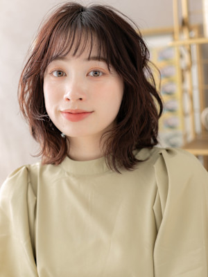 フレンチカジュアル小顔くびれレイヤーウルフ　マロンベージュ