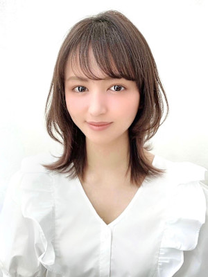 くびれミディココアベージュツヤオレンジ透明感20代30代40
