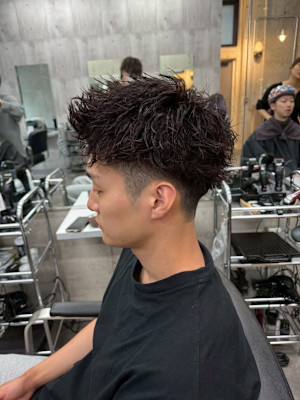 スパイキーショート×ツイストパーマ