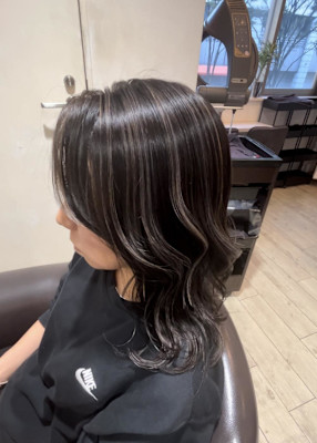 自然になじむ大人のハイライト♪［錦糸町 白髪ぼかし］