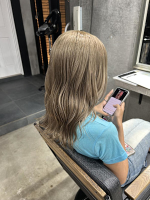 ヘーゼルベージュ