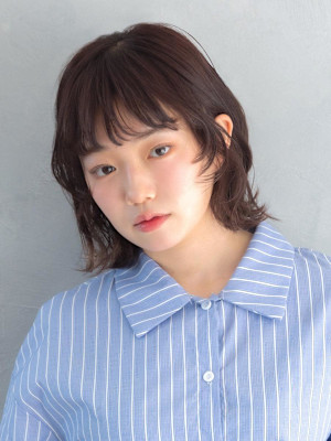 ナチュラル抜け感ボブ