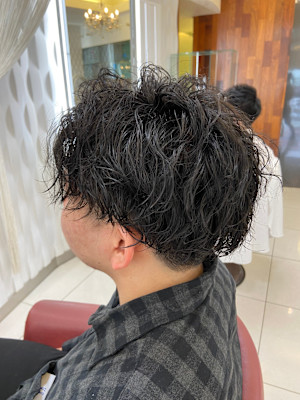 モテ髪◎メンズパーマスパイラルパーマ×アップバング色気