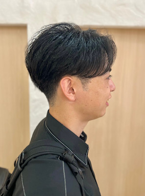 【大久保】刈り上げセンターパート