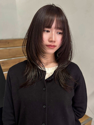 レイヤーカットフェイスレイヤーミディアムレイヤー