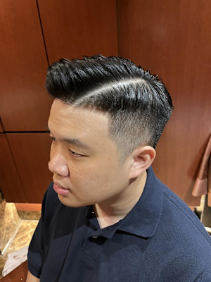 銀座　理容室　フェードカット　七三スタイル