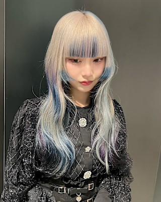 スラッシュカラー　デザインカラー　ハイトーン　表参道/原宿