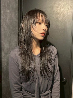 ウルフカット　デザインカラー　ハイトーン　表参道/原宿