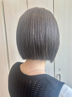 メテオカラー/アッシュグレージュ/大人ボブ