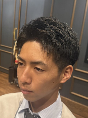 ツーブロ×ビジネスショート