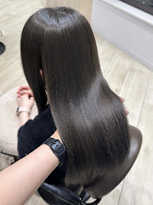 マットグレージュ 水素カラー 透明感カラー 