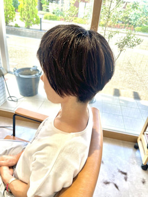 刈り上げショート