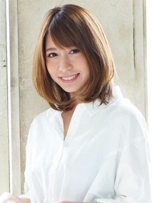 ブラウンベージュ レイヤーカット ウルフカット 顔周りカット