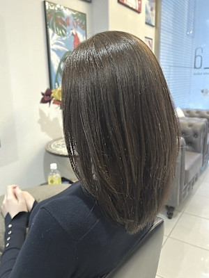 大人ミディアム×透明感グレージュ