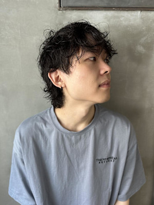 メンズ・マッシュウルフ・パーマ・黒髪