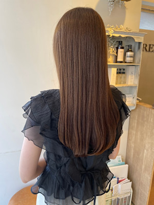 ROMA銀座★美肌に魅せる艶髪アッシュロング