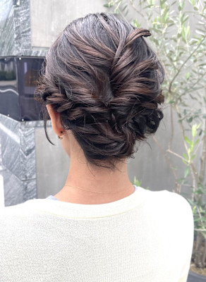 えりあし4センチショートボブからのアップスタイル