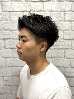 爽やかツーブロアップバング