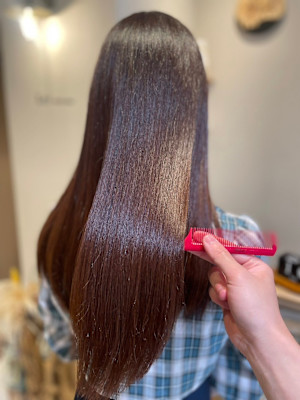 絹髪縮毛矯正　ロング