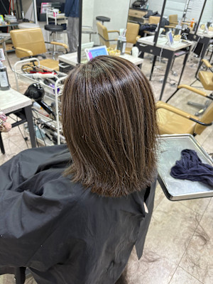 グレージュ ハイライトカラー